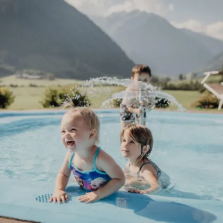 Ponyhof Otel Fusch an der Grossglocknerstrasse