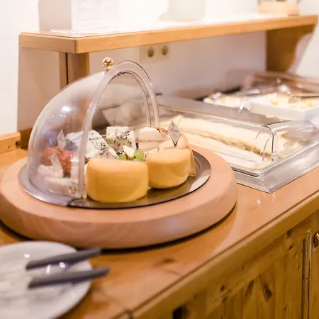 ホテル Ponyhof 4*