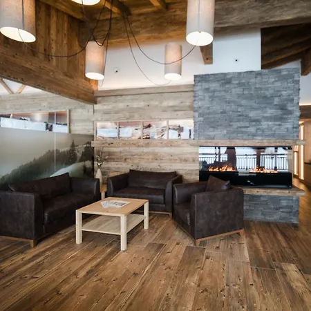 Ponyhof Hotel 4*
