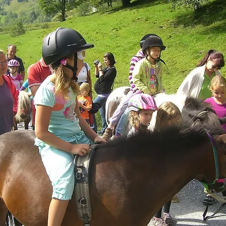 Ponyhof Otel Fusch an der Grossglocknerstrasse